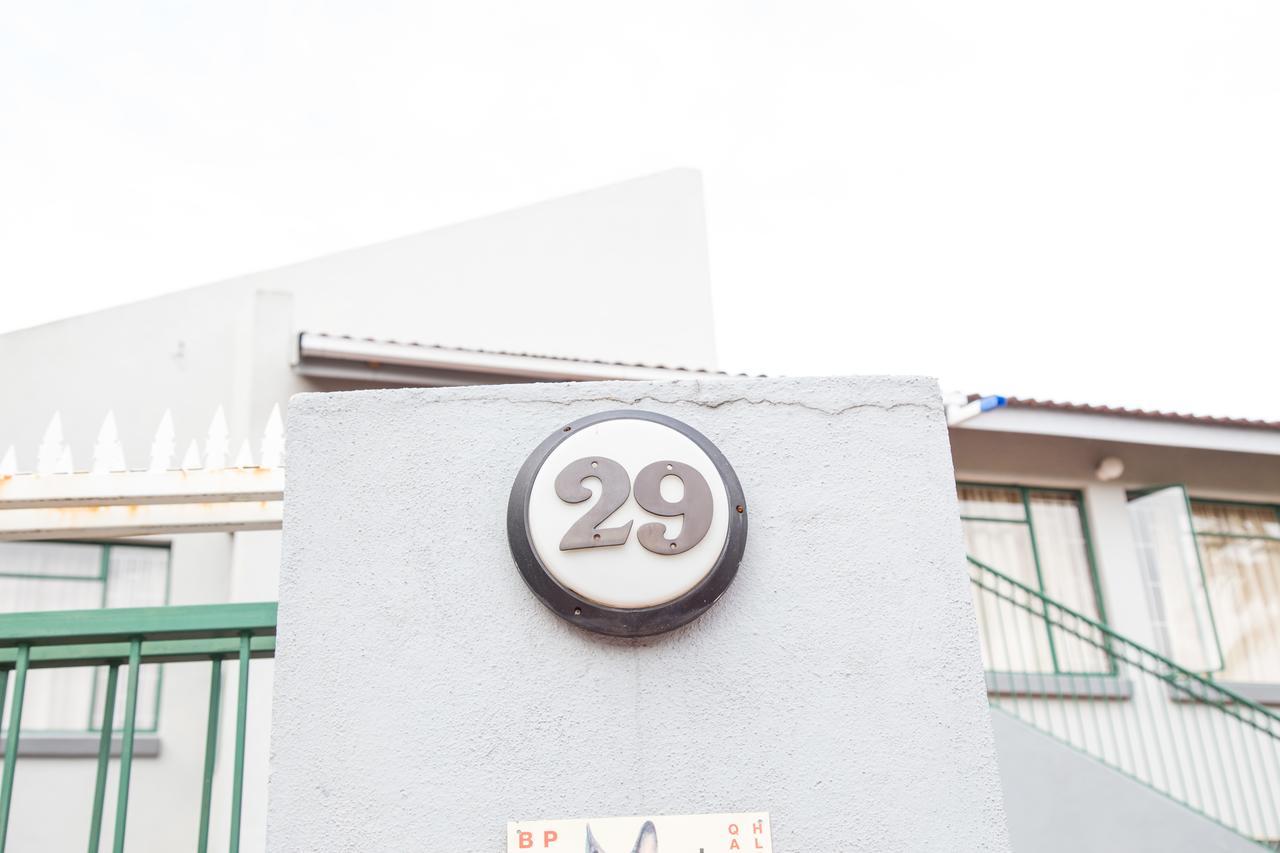 מלון נלספרויט 29 Polvy Street מראה חיצוני תמונה